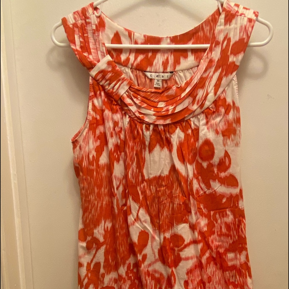 CAbi, red design, sleeveless top, sz m